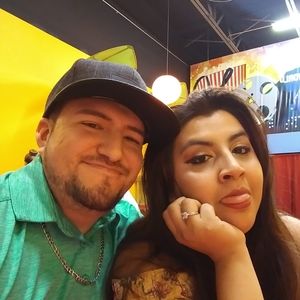 Meet your Posher, Ashley n daniel